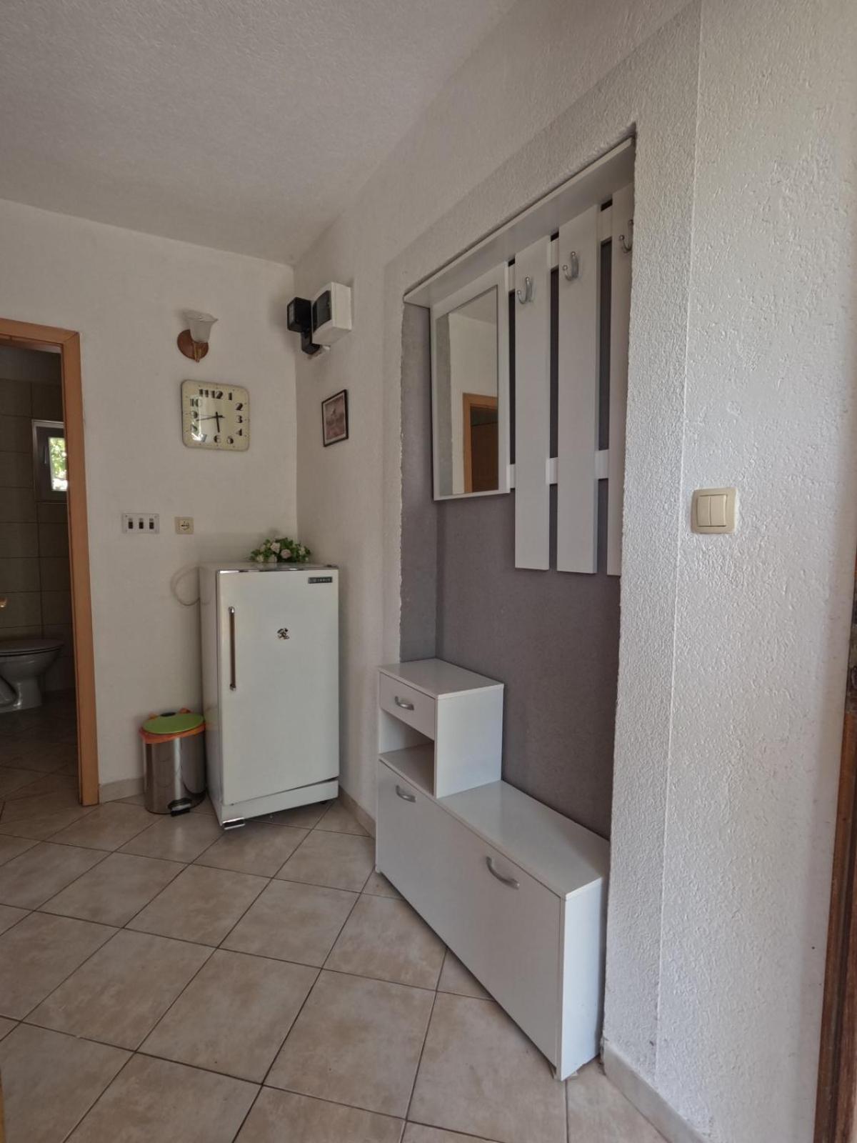 Apartmani Lena 希贝尼克 外观 照片